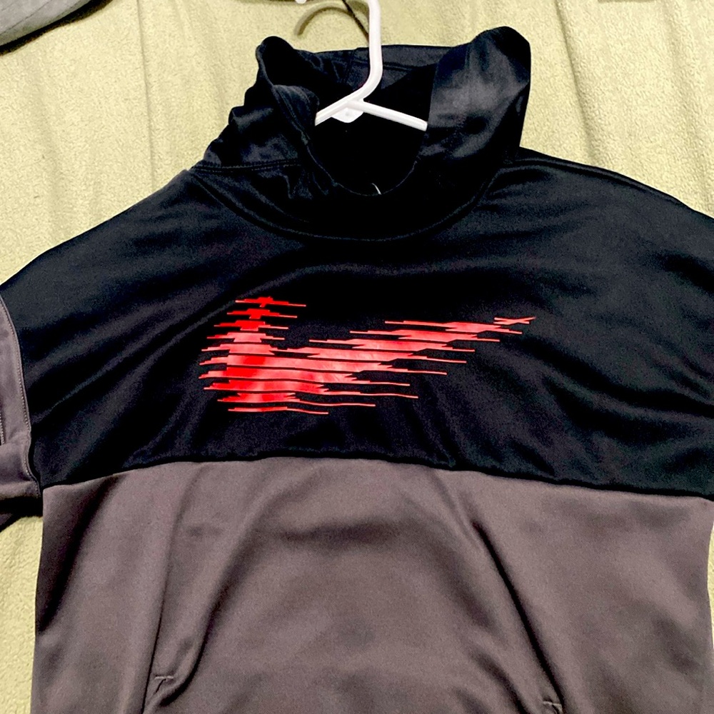 Boys Youth Large NIKE hoodie